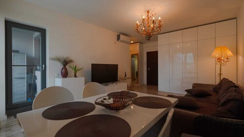 Luxury Apartment with private Garden Terrace near National Arena and Mega Mall