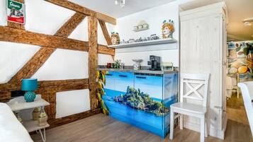 Apartment, Non Smoking, Air conditioning | Interior