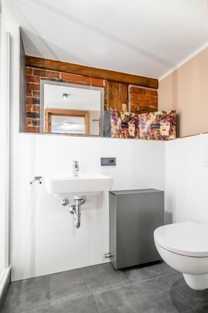 Apartment, Non Smoking, Air conditioning | Bathroom