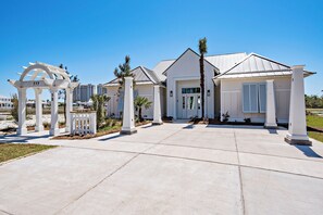 Exterior - New! Private Pool, Walk To Beach, Premium Amenities, Luxury 4BR, Beach Club (Gulf Shores)