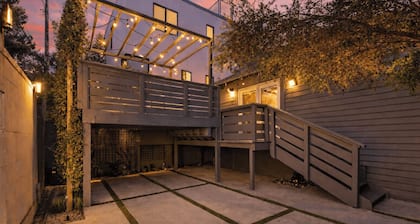 Brooks Avenue by Avantstay Walk to Venice Beach + Boardwalk Firepit + EV Charger