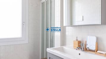 Een douche, een bidet