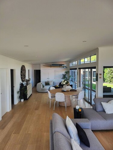 A Beautiful Beach Holiday Home in Pauanui