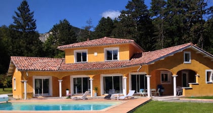 BASTIDE DES CIVAYERES