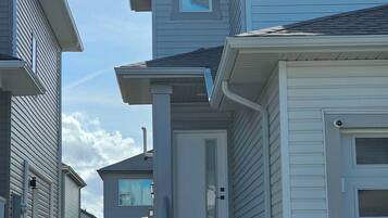 Room, 1 Bedroom | Exterior detail