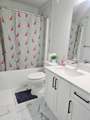 客房, 1 間臥室 | 浴室