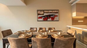 Dining - Suasana Suites Bukit Ceylon - Pavillion (Kuala Lumpur)