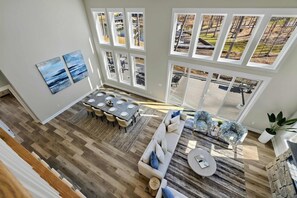 TV, fireplace, video games, offices
