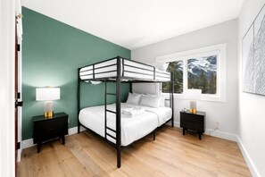 3 habitaciones, tabla de planchar con plancha y wifi gratis 