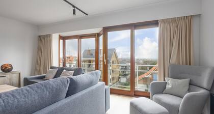 Luxury holiday apartment near the sea