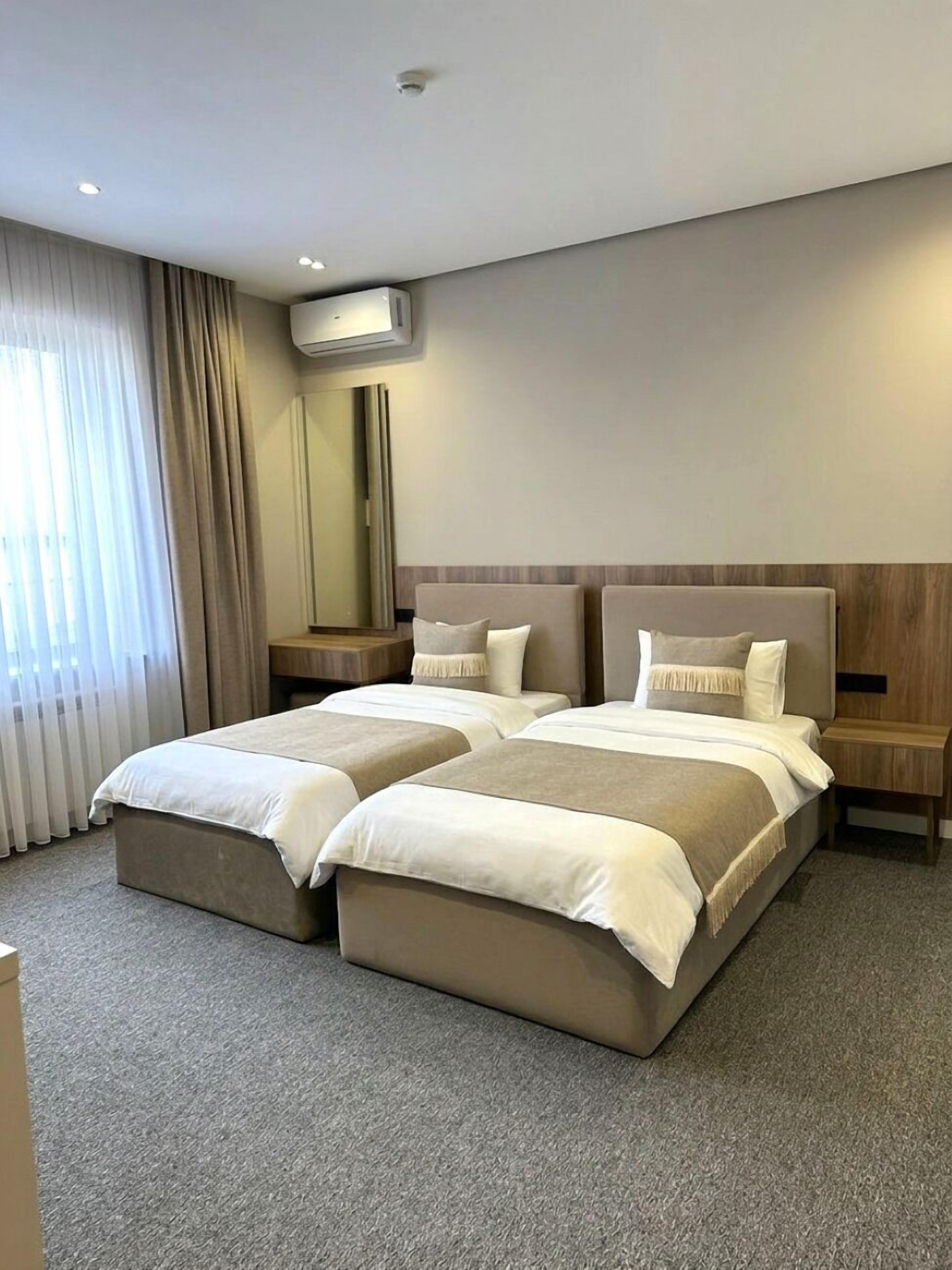 Standard Twin Room, Courtyard View