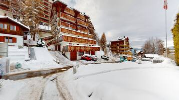 Apartemen Comfort, 4 kamar tidur | Eksterior