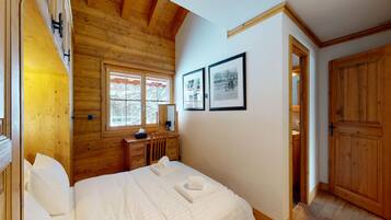 Apartemen Comfort, 4 kamar tidur