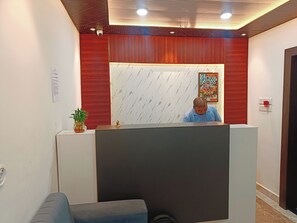 Lobby - Hotel Assi Retreat (Varanasi)