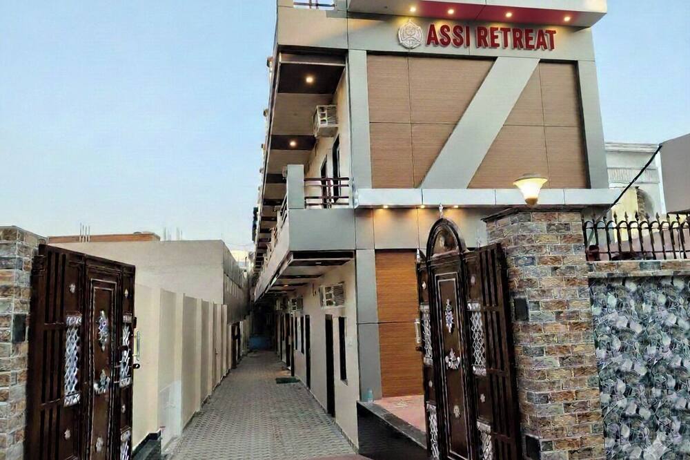 Hotel Assi Retreat