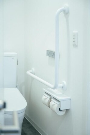 Single Room, Mobility Accessible | Bathroom - Hinokinohotel (Amakusashi)