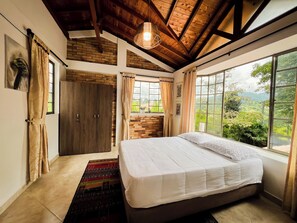 Room - Vrbo Property (Armenia)