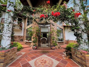 Exterior - Vrbo Property (Armenia)