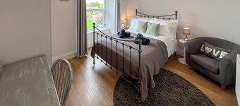 3 bedroom accommodation in Tintagel