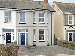 Exterior - 3 bedroom accommodation in Tintagel (Tintagel)
