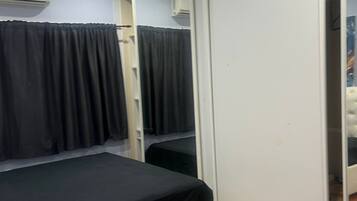 2 bedrooms, iron/ironing board, Internet