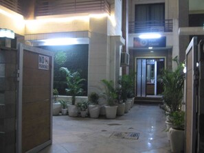 Exterior - Posh Classic, sector 45, millenium city centre, gurugram (Gurugram)