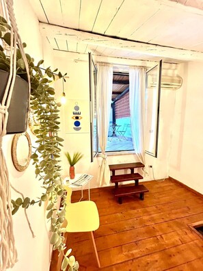 Interior - La Casa del Teatro Politeama (Palermo)