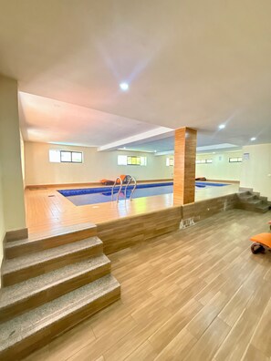 Pool - Mex Studio, banana island road ikoyi (Lagos)