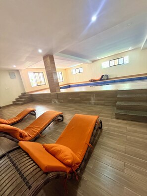 Pool - Mex Studio, banana island road ikoyi (Lagos)