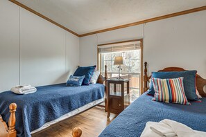 3 sovrum, strykjärn/strykbräda, internet och sängkläder