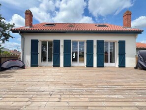 Extérieur