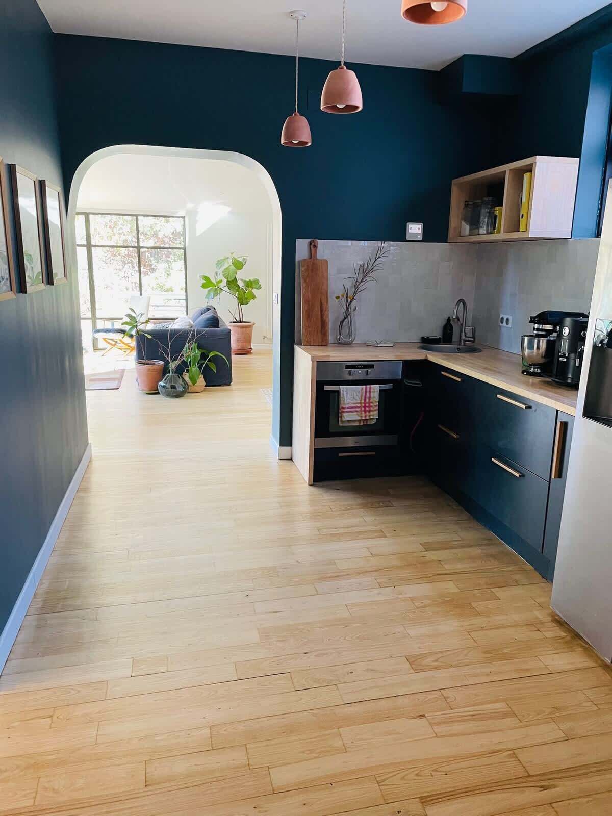 Fridge, coffee/tea maker, high chair, cookware/dishes/utensils