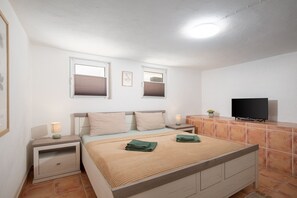 4 bedrooms, WiFi, bed sheets - Croatia/Istria🇭🇷🌊🏖️☀️ villa-liznjan a villa 2 apartments (Ližnjan)