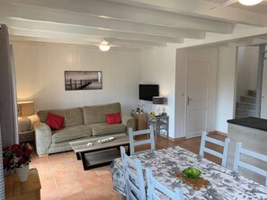 Living area - Chalet in the Dordogne Valley with swimming pool and golf course (Lachapelle-Auzac)