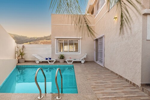 ELIVAAS Luxe Shourya Zenna 3 BHK