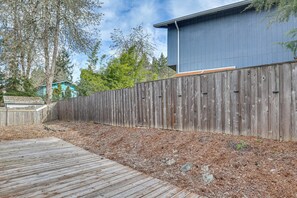 Property grounds - Quiet Eugene Retreat Near Mount Pisgah & Campus! (Eugene)