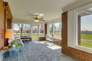 Interior - Sunroom & Spacious Yard: Home Near Louisville! (Jeffersontown)