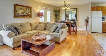 3 Mi to Town! Cozy Apartment in Poplar Bluff