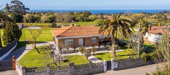 Villa Si y No 5 minutes from the center of Gijon, your ideal place to rest.