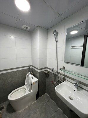 Kahden hengen comfort-huone | Kylpyhuone