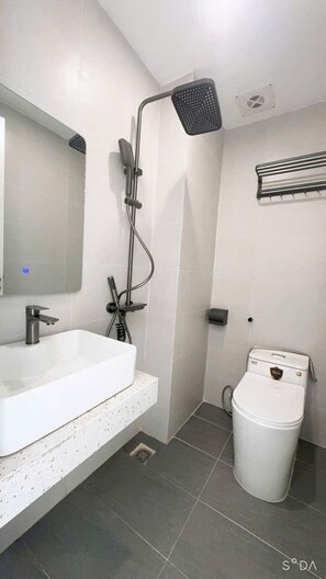 Kahden hengen comfort-huone | Kylpyhuone