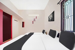 Room - DeluxeCRYSTAL inn (Coimbatore)