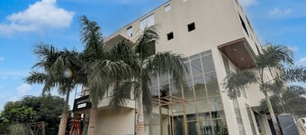 Collezione Park Taramandal Krishna Inn