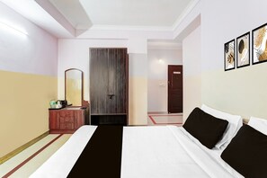 Room - Super Collection O Yeshwantpur (Bangalore)