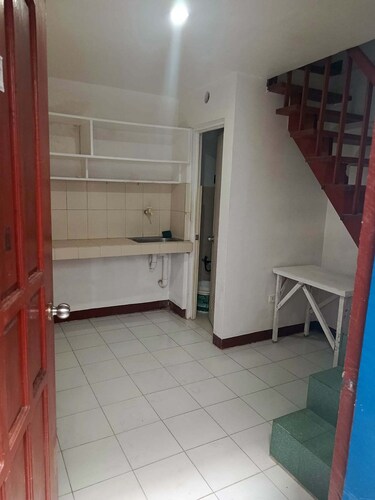 Girls Dorm and Bedspace in BBB Marulas Valenzuela with Free Wi-Fi