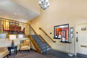 Interior - 2 Queen Beds | Mobil Access Tub Nsmk Kitchen (St. Louis MO)