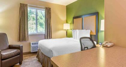 1 Queen Bed | Non-Smoking, Kitchen, Sofa-Bed