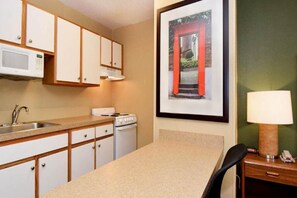 Fridge, microwave, stovetop, toaster - 1 Queen Bed | Non-Smoking, Kitchen, Sofa-Bed (St. Louis MO)