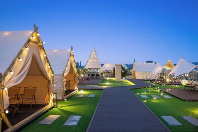 Hampton by Hilton Guangzhou Xintang Railway Station