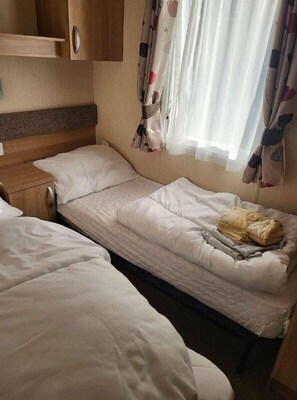 3 Schlafzimmer, individuell dekoriert, individuell eingerichtet